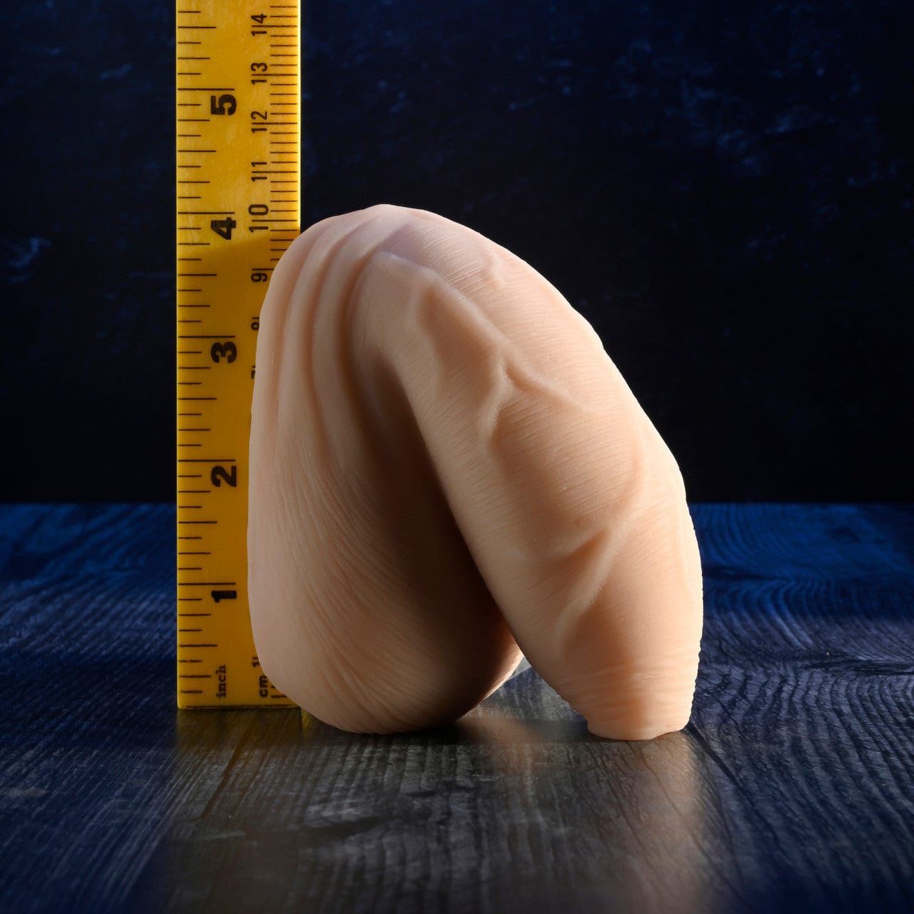 Lightweight Gender X Uncircumcised Packer for Authentic Packing Experiences