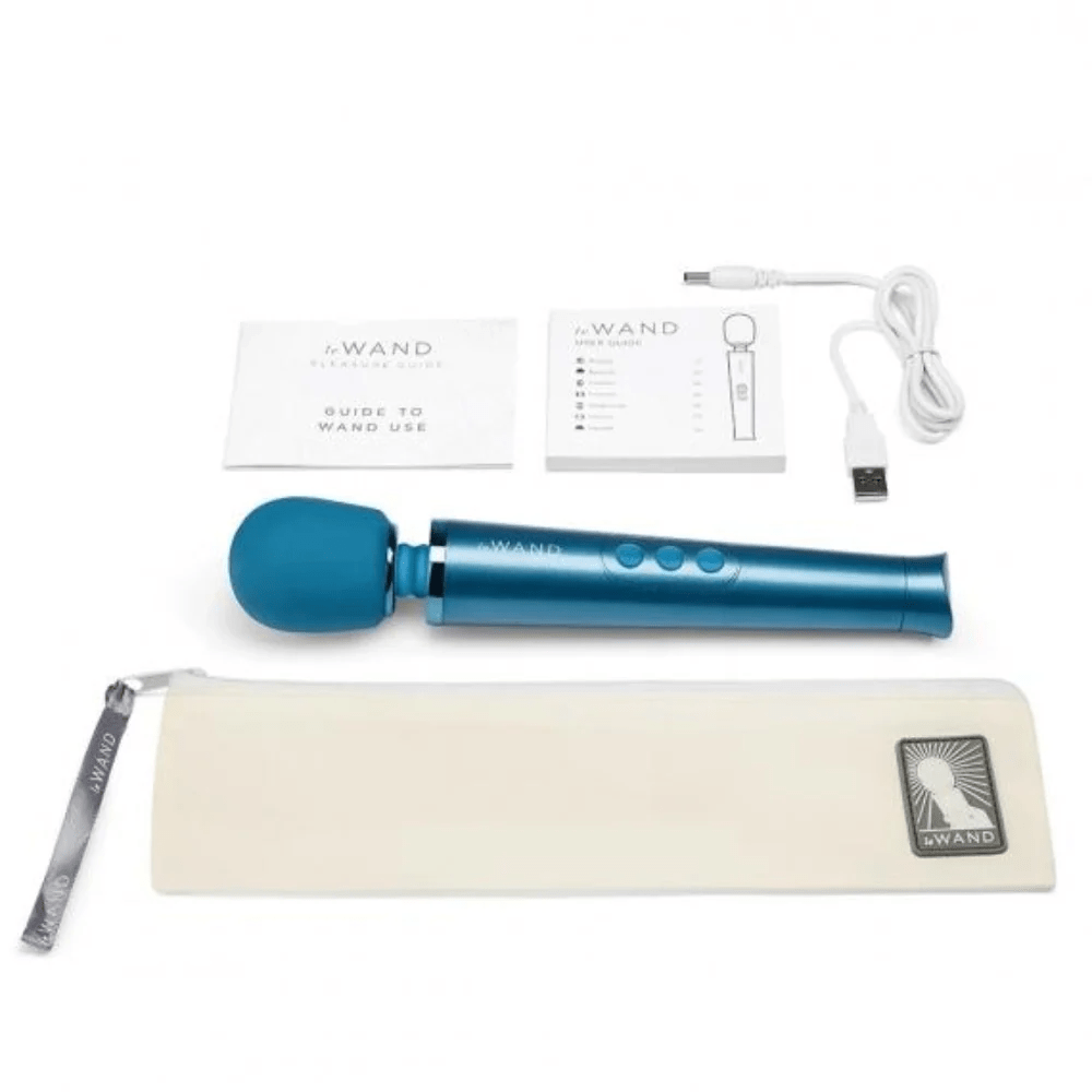 Le Wand Petite: Compact, Rechargeable Massager with Multiple Vibration Modes