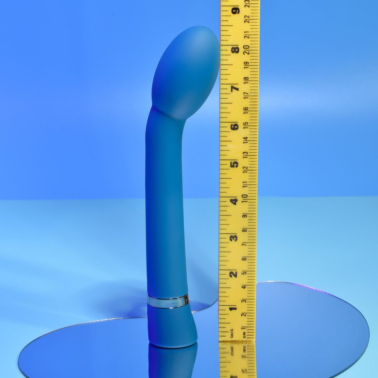 Playboy Premium On - The - Spot G - Spot Sexual Vibrator for Intense Pleasure