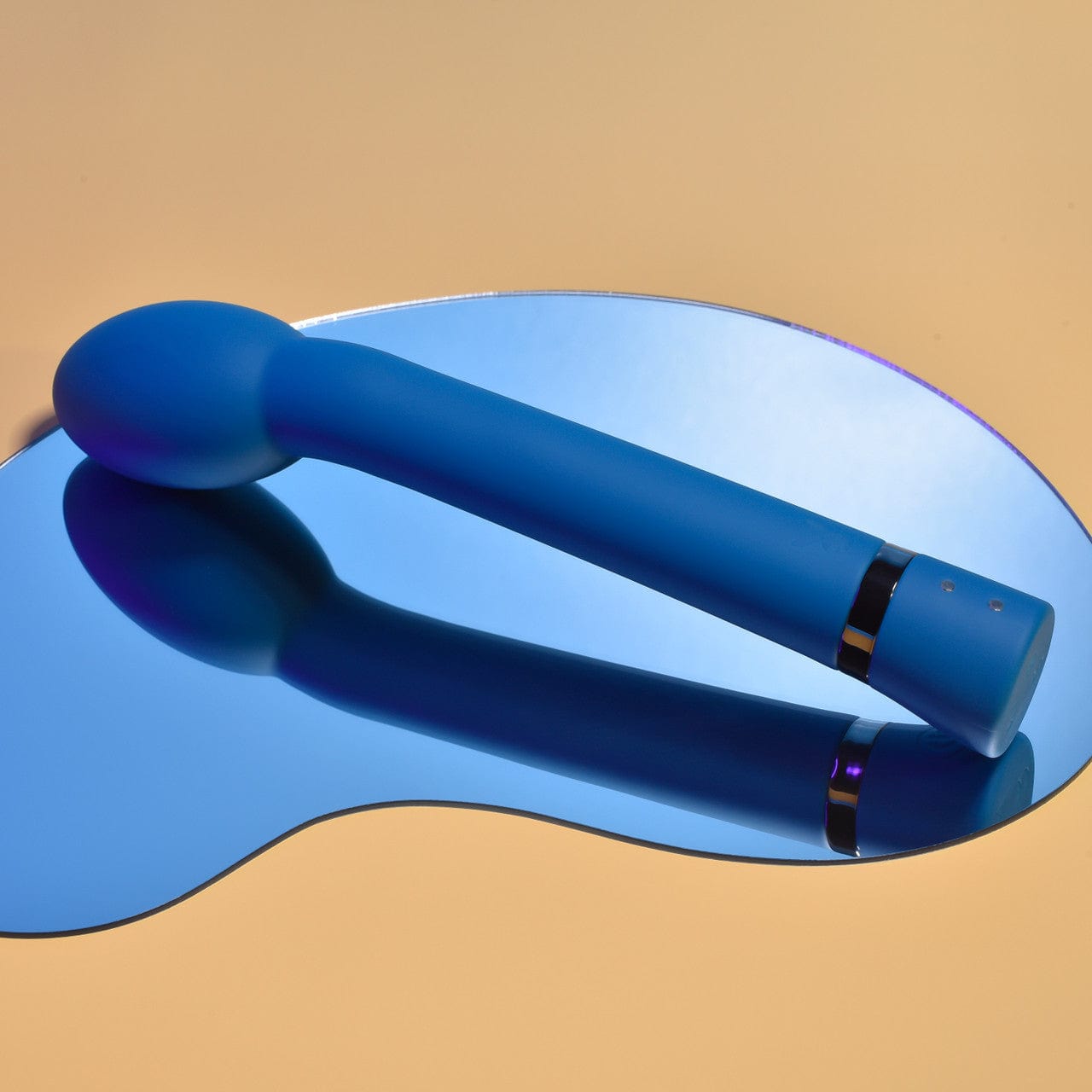 Playboy Premium On - The - Spot G - Spot Sexual Vibrator for Intense Pleasure