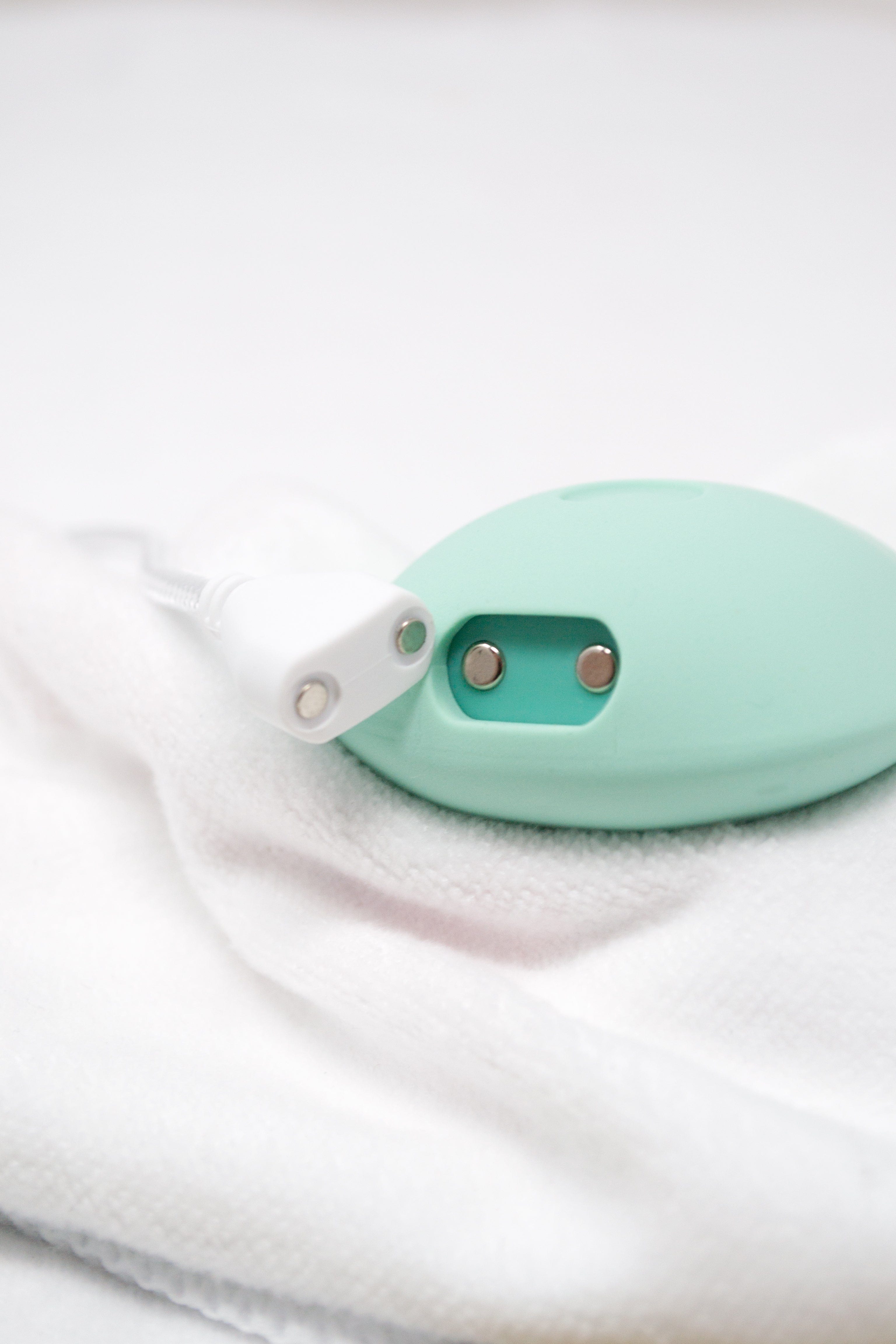 Dame Pom Soft-Touch Handheld Vibrator for Enhanced Pleasure