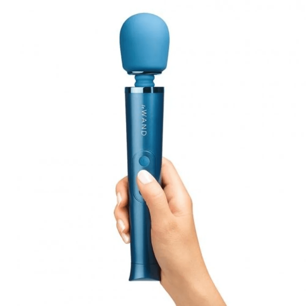 Le Wand Petite: Compact, Rechargeable Massager with Multiple Vibration Modes