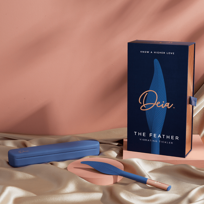 Deia's Exquisite Vibrating Feather Teasing Device