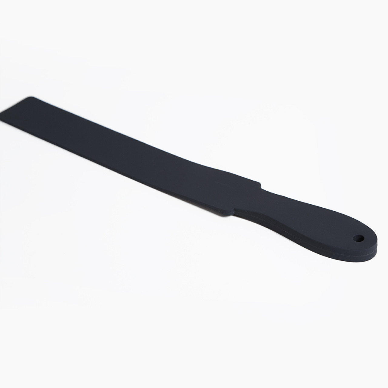 Onyx Tantus Premium Silicone Snap Strap for Advanced BDSM Play