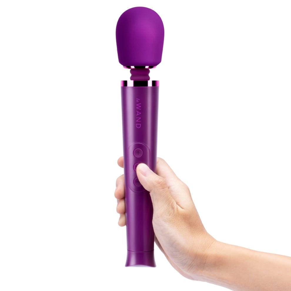 Le Wand Petite: Compact, Rechargeable Massager with Multiple Vibration Modes