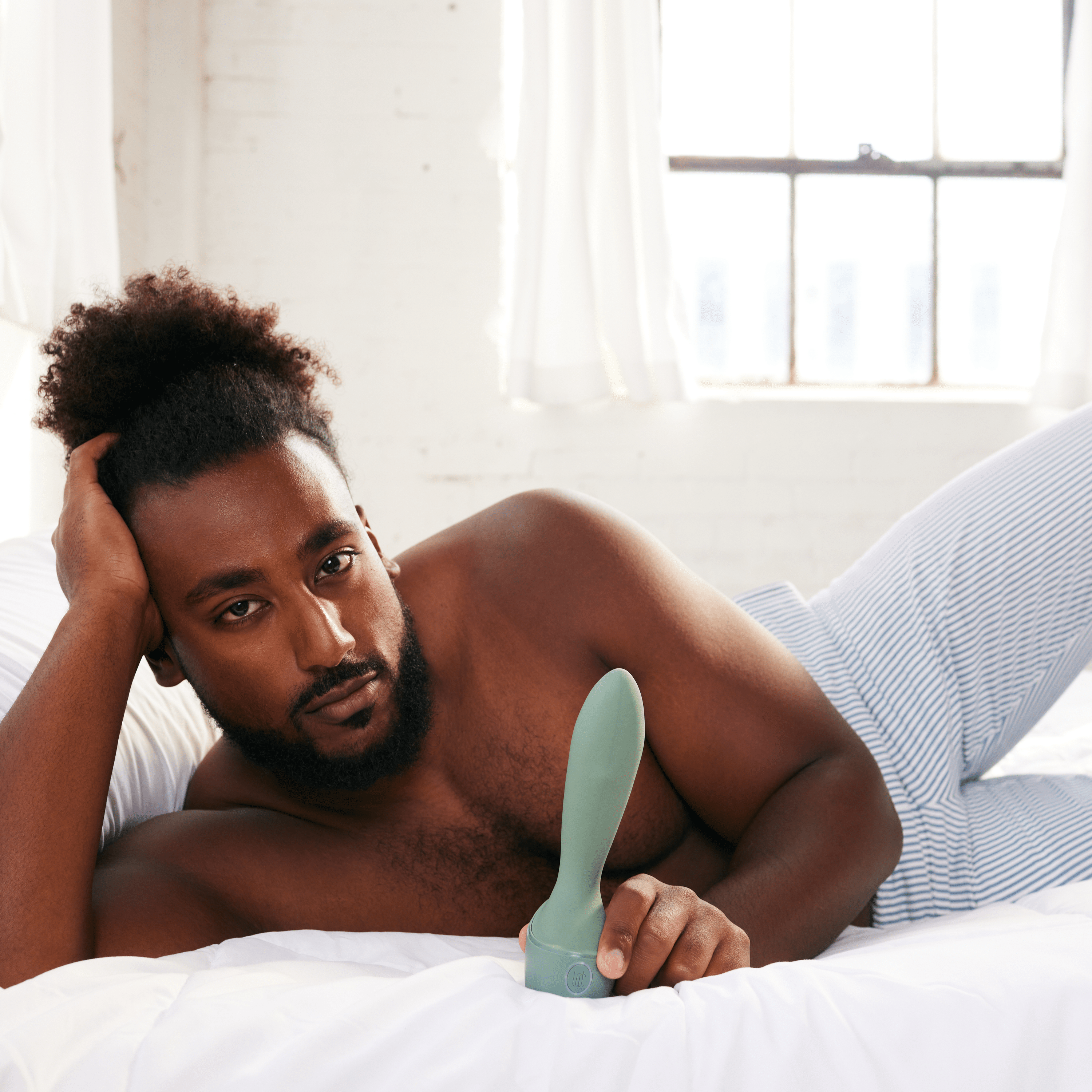 Lora DiCarlo Onda - Body-Safe, Waterproof & Rechargeable G-Spot Massager